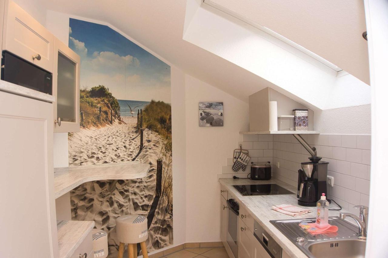 Balkon Mit Traumhaften Meerblick, Gratis Nutzung Vom Ahoi Erlebnisbad Und Sauna In Sellin Duenenhaus Fewo05 Гёрен Экстерьер фото